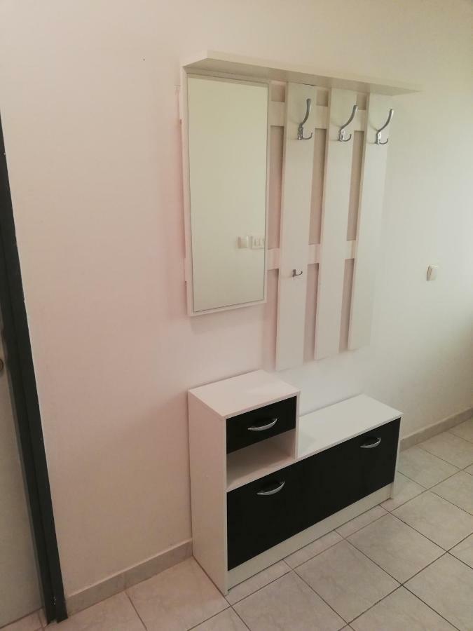Mala Kuca Apartment Vodice Exterior photo